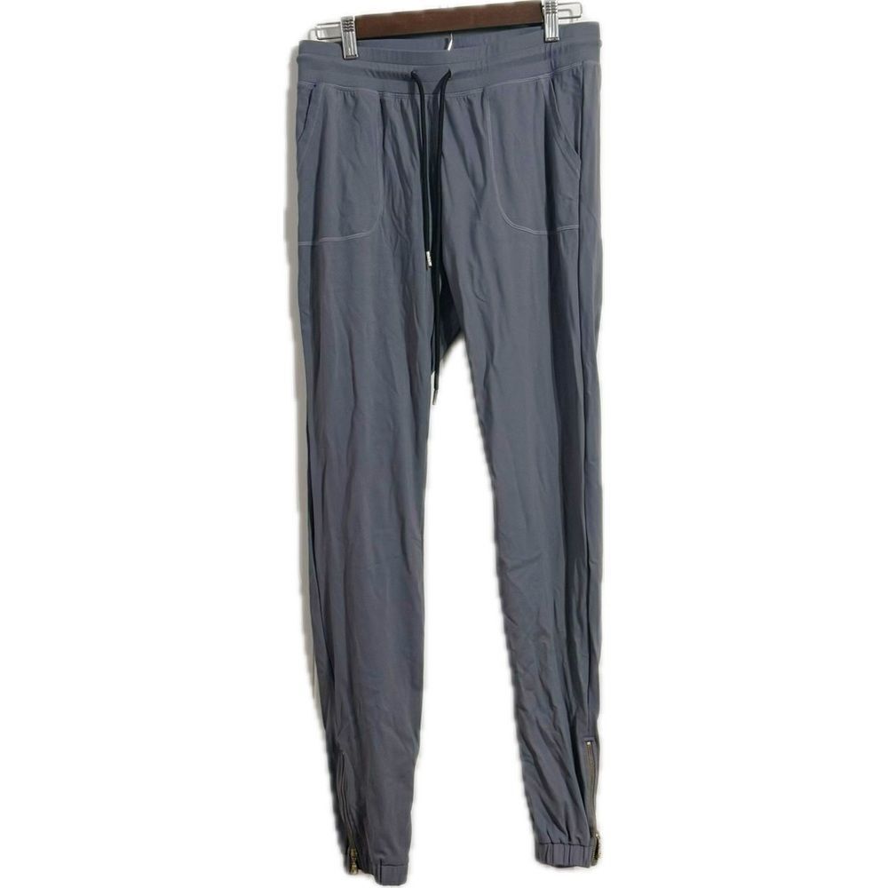 ZYIA Gray Joggers with Elastic Waistband and Tapered Legs‎